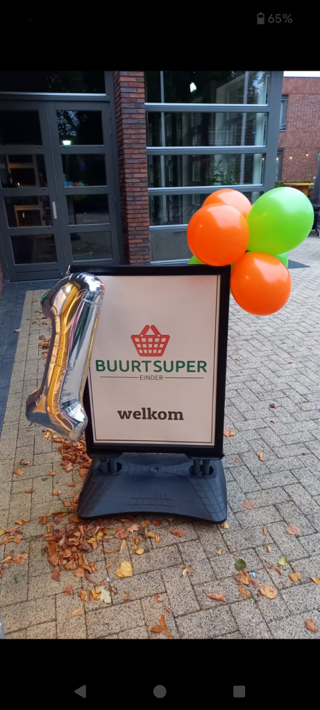 Buurtsuper Einder 1 jaar!
