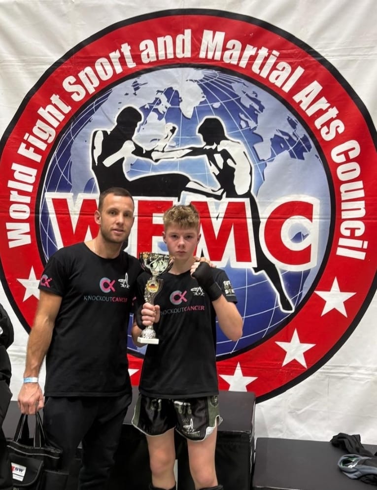 Wessel van Veggel uit Someren-Eind pakt wereldtitel kickboksen !