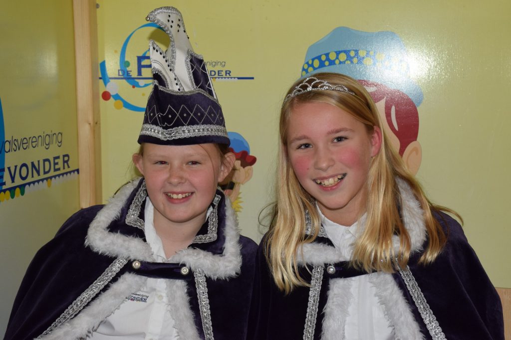 Jeugdprinses Sophie & Jeugdvorstin Eliza