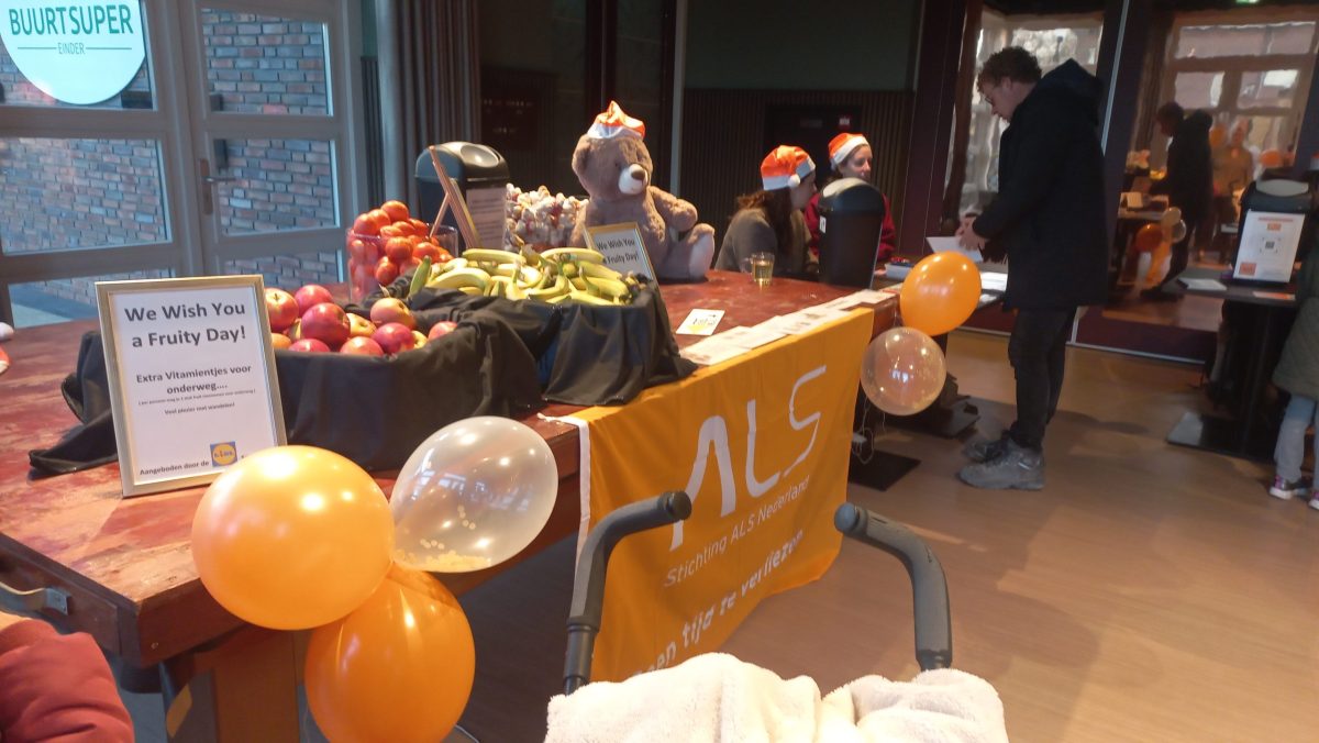 Fantastische wandeltocht in Someren-Eind levert ruim €10.000 op voor Stichting ALS Nederland.