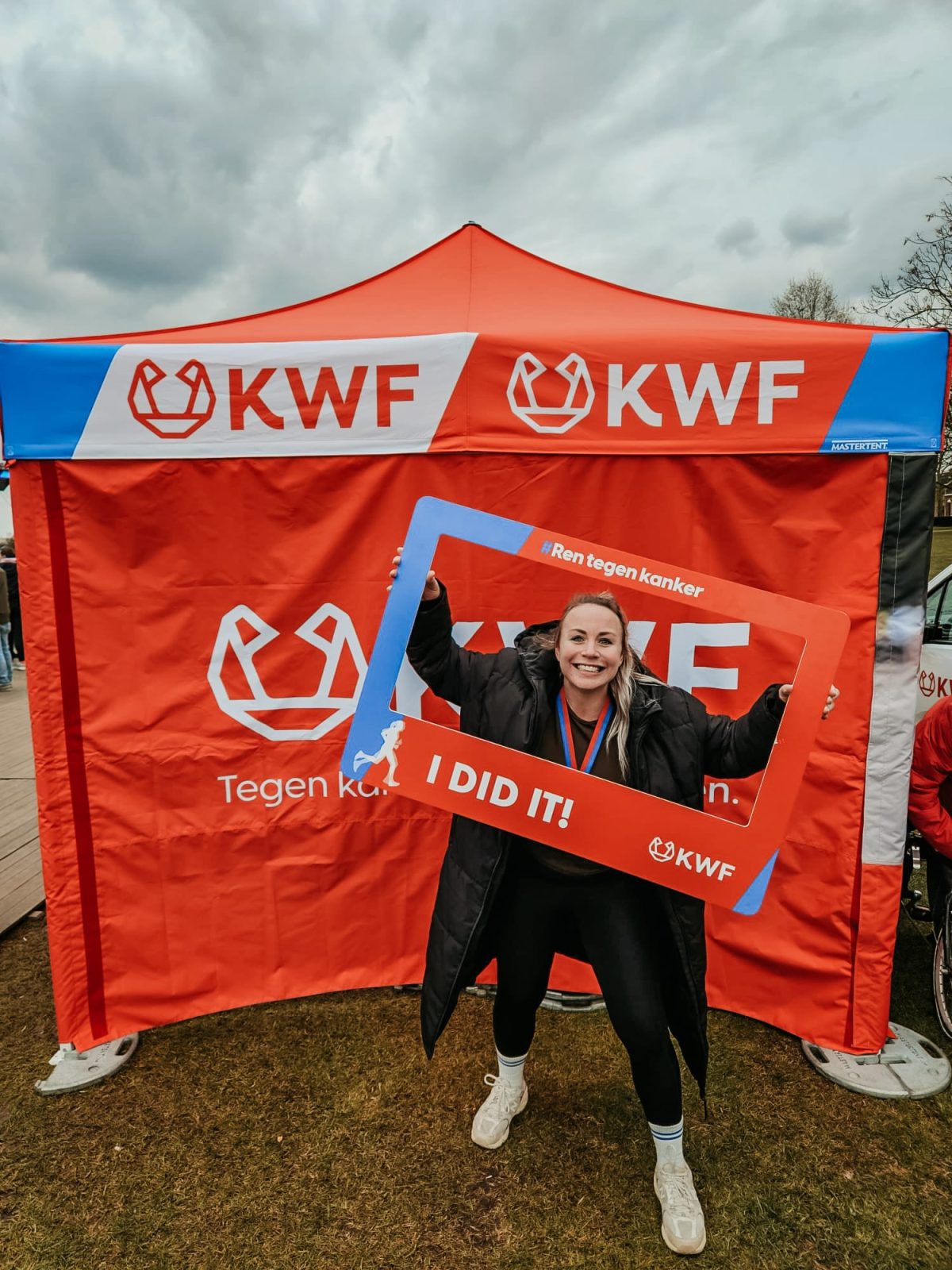 Ivette loopt halve marathon voor KWF