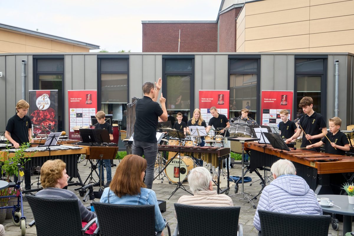 Concert Slagwerkgroep Juliana in Nuenen